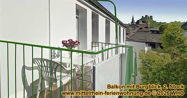 Ferienwohnung-Balkon mit Sitzgelegenheit und Burgblick zur Sch�nburg im 2. Stock